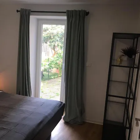 Apartmaji Sara, - Isola Apartment *