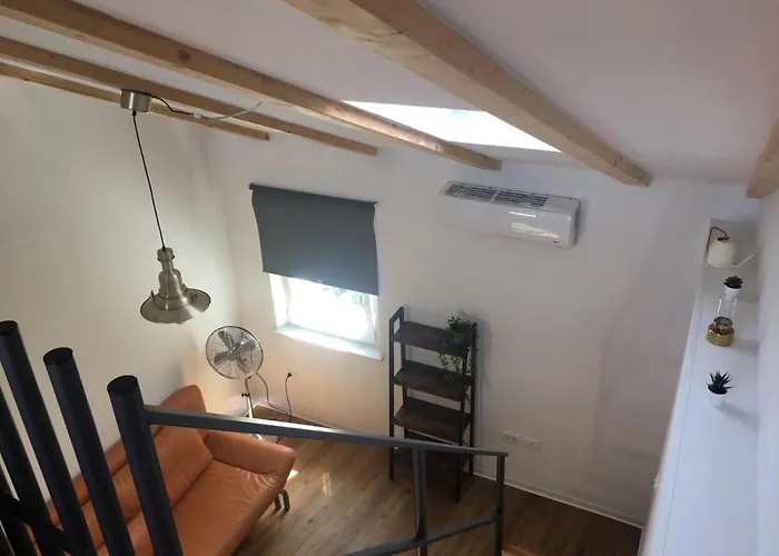 Apartmaji Sara, - Isola